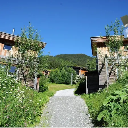 Holiday Homes Steiermark 414 *